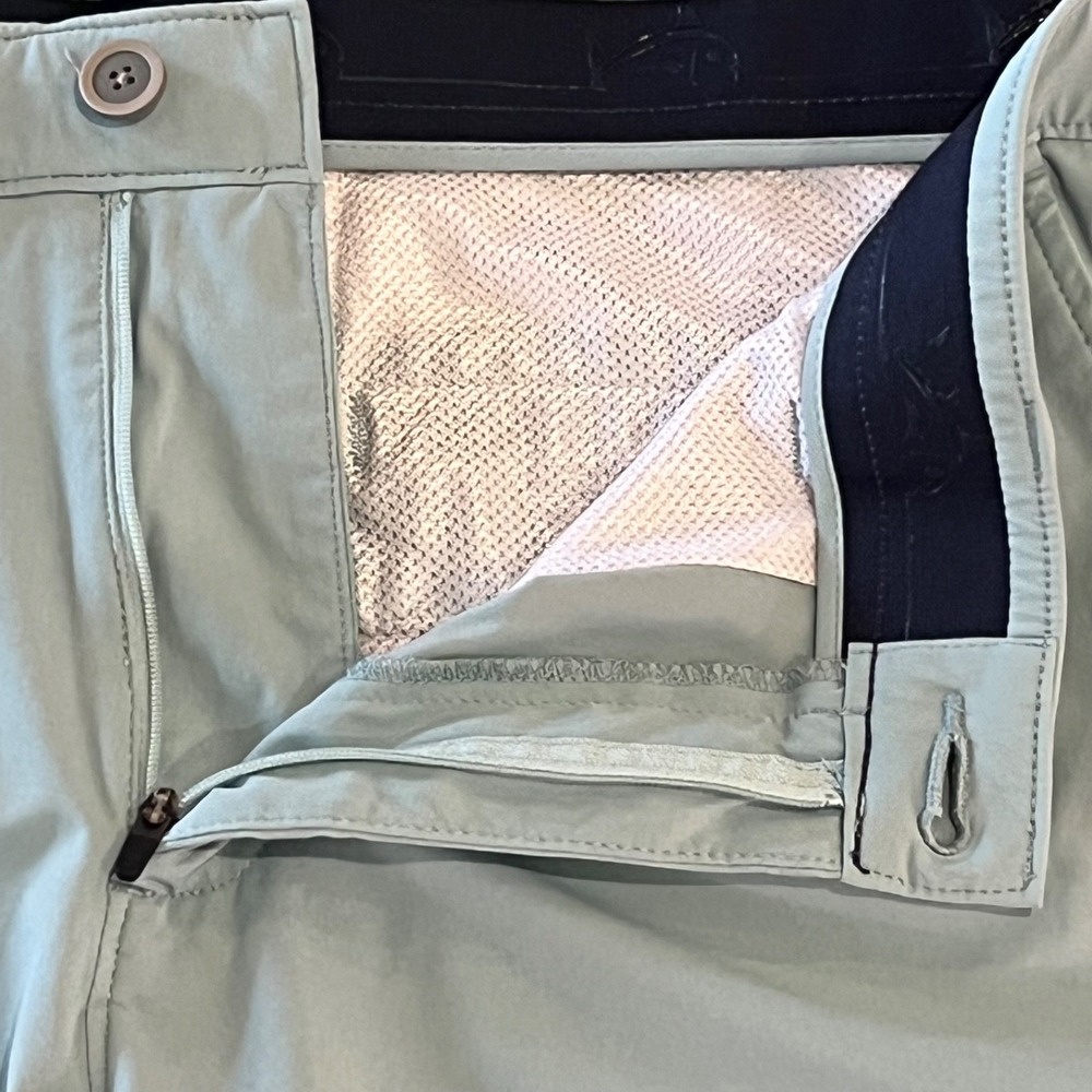 Southern Tide Shorts Mens 35 Blue 8" Brrr Performance Stretch Golf - Picture 4 of 8